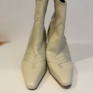 Sam Edelman Ivory Ankle Booties